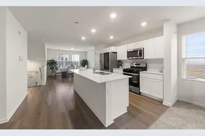 1561 Sequoia Way, Pingree Grove, IL 60140 - Photo 6