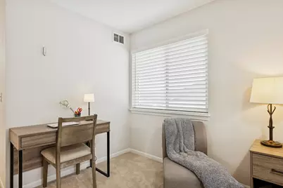 305 Crestview Drive #D, Wauconda, IL 60084 - Photo 16