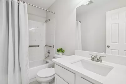 305 Crestview Drive #D, Wauconda, IL 60084 - Photo 12