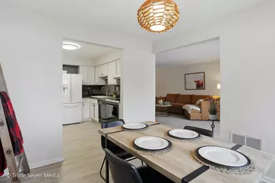 440 Raintree Court #1G, Glen Ellyn, IL 60137 - Photo 12