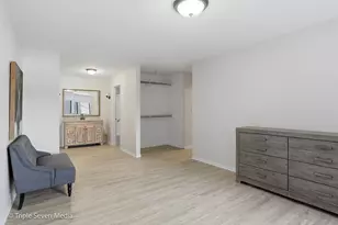 440 Raintree Ct, Glen Ellyn, IL 60137 - Photo 20