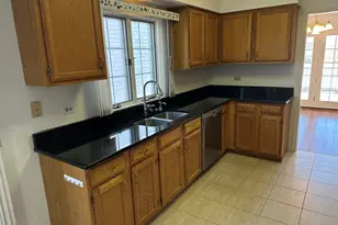 610 Golfers Ln, Bartlett, IL 60103 - Photo 18