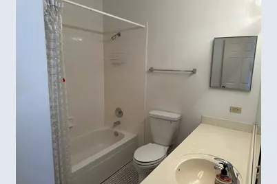 610 Golfers Lane, Bartlett, IL 60103 - Photo 16