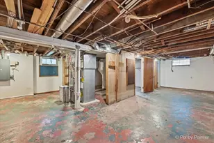 1034 W New York St, Aurora, IL 60506 - Photo 20