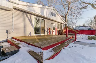 1035 8th Ave, Belvidere, IL 61008 - Photo 8