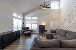 1693 Waterford Rd, North Aurora, IL 60542 - Photo 10