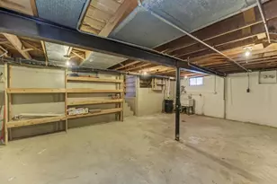 28W313 Batavia Rd, Warrenville, IL 60555 - Photo 34