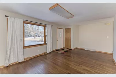 28W313 Batavia Road, Warrenville, IL 60555 - Photo 12