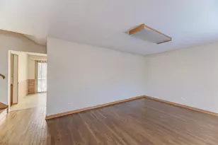 28W313 Batavia Rd, Warrenville, IL 60555 - Photo 14