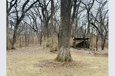 7735 N Vandenburg Lane, Monroe Center, IL 61052 - Photo 2