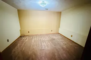 7735 N Vandenburg Ln, Monroe Center, IL 61052 - Photo 20