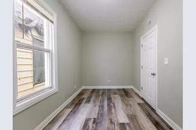 1240 W 74th Place, Chicago, IL 60636 - Photo 10