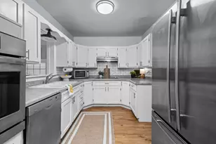 2153 14th St, Rock Island, IL 61201 - Photo 12