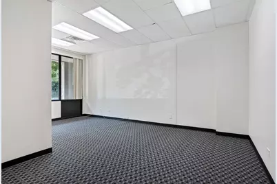 [Address not provided], Lisle, IL 60532 - Photo 6