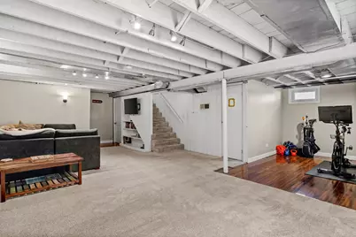 817 E Forest Avenue, Wheaton, IL 60187 - Photo 18
