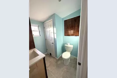 707 Douglas Avenue, Ashton, IL 61006 - Photo 8