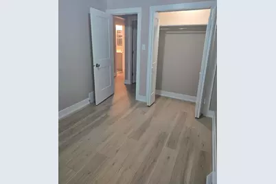 8511 S Parkside Avenue, Burbank, IL 60459 - Photo 12