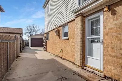 12704 S Muskegon Avenue, Chicago, IL 60633 - Photo 20