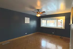 12704 S Muskegon Ave, Chicago, IL 60633 - Photo 2