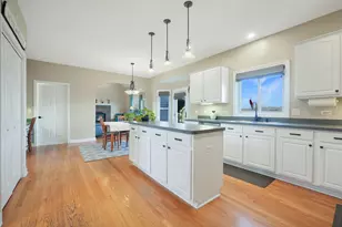 3135 Wild Meadow Ln, Aurora, IL 60504 - Photo 12