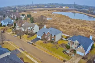 3135 Wild Meadow Ln, Aurora, IL 60504 - Photo 36