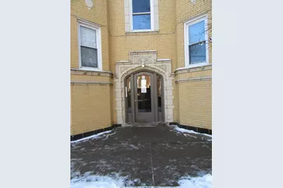 2251 W Rosemont Avenue #1, Chicago, IL 60659 - Photo 2