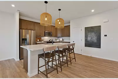 2316 Spur Road, Naperville, IL 60564 - Photo 2