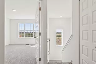 911 Briar Gln Ct, Hampshire, IL 60140 - Photo 12