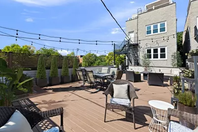 1645 W Wolfram Street #1, Chicago, IL 60657 - Photo 32