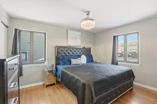 537 E 161st Pl, South Holland, IL 60473 - Photo 10