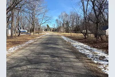 374 Bonnie Court, Varna, IL 61375 - Photo 4