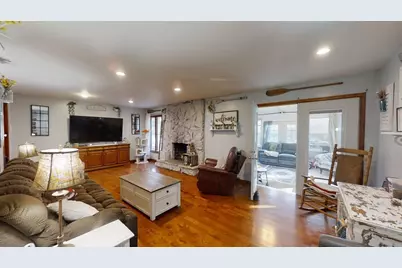 952 N Linden Avenue, Decatur, IL 62522 - Photo 6