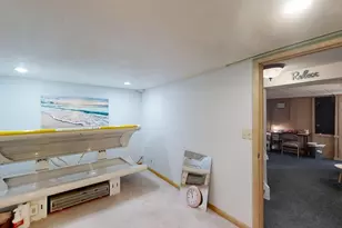 952 N Linden Ave, Decatur, IL 62522 - Photo 40