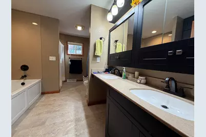 952 N Linden Avenue, Decatur, IL 62522 - Photo 28