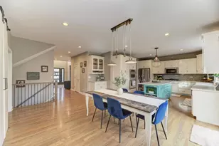 1061 Sean Cir, Darien, IL 60561 - Photo 12