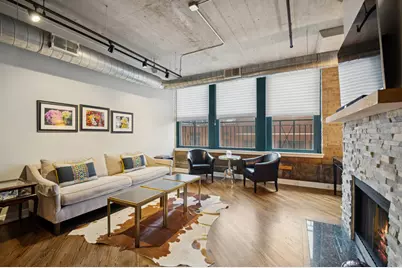 411 W Ontario Street #421, Chicago, IL 60654 - Photo 4