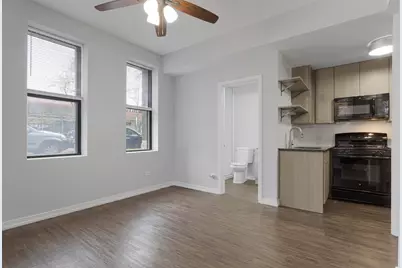 4875 N Magnolia Avenue #104, Chicago, IL 60640 - Photo 2