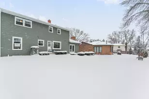 1213 Selwyn Ln, Buffalo Grove, IL 60089 - Photo 20