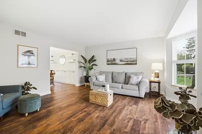 1331 S 7th Street, Saint Charles, IL 60174 - Photo 4