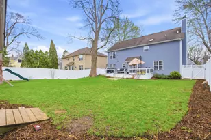 1331 S 7th St, Saint Charles, IL 60174 - Photo 12