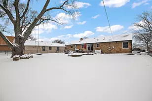 1224 W Hawkins St, Kankakee, IL 60901 - Photo 16