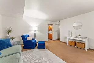 426 7th St Ct E, Milan, IL 61264 - Photo 4