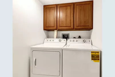 129 Acacia Circle #106E, Indian Head Park, IL 60525 - Photo 26