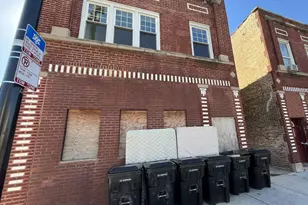 4263 W Montrose Ave, Chicago, IL 60641 - Photo 1