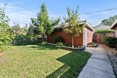 3825 Kenilworth Avenue, Berwyn, IL 60402 - Photo 22