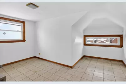 8330 S Essex Avenue, Chicago, IL 60617 - Photo 26