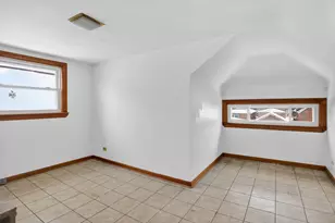 8330 S Essex Ave, Chicago, IL 60617 - Photo 26