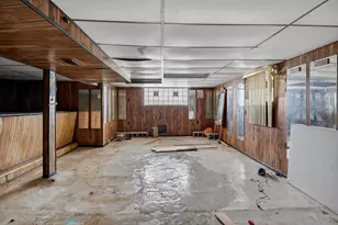 8330 S Essex Ave, Chicago, IL 60617 - Photo 30