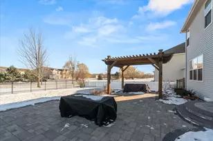 509 Moorfield Ave, North Aurora, IL 60542 - Photo 28