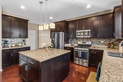 509 Moorfield Avenue, North Aurora, IL 60542 - Photo 12